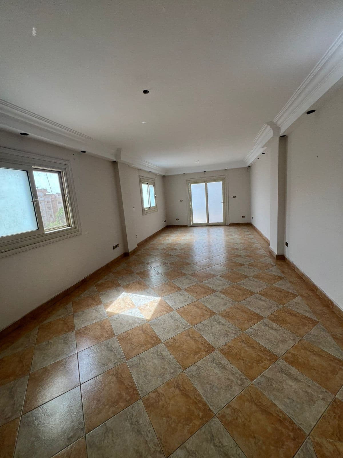 Gallery image 7